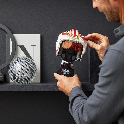 乐高爆料头盔视频,神秘头盔视频揭秘未来科技新品