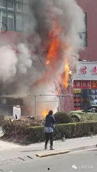 东湖火灾学生爆料新闻视频,惊心动魄的逃生瞬间