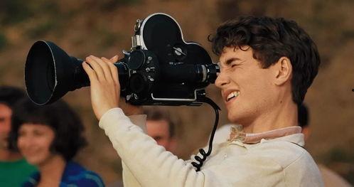 狗仔爆料薛之谦盗摄视频,狗仔爆料揭露隐私争议